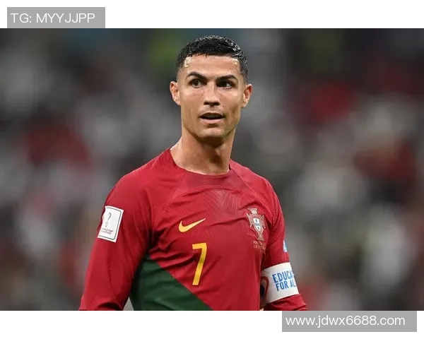 足球明星富林彭的传奇人生与赛场背后的故事揭秘